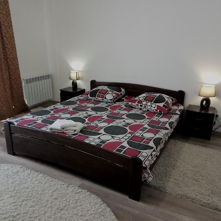 Gil Apartments, On Mynaiska 18 Ujgorod Dış mekan fotoğraf